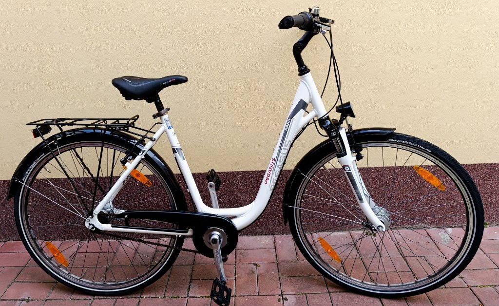 Dámské kolo KTM Trento XT - AKU rám 22