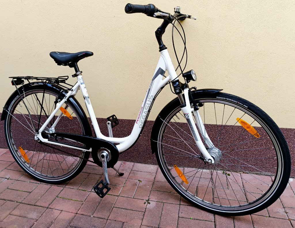 Dámské kolo KTM Trento XT - AKU rám 22