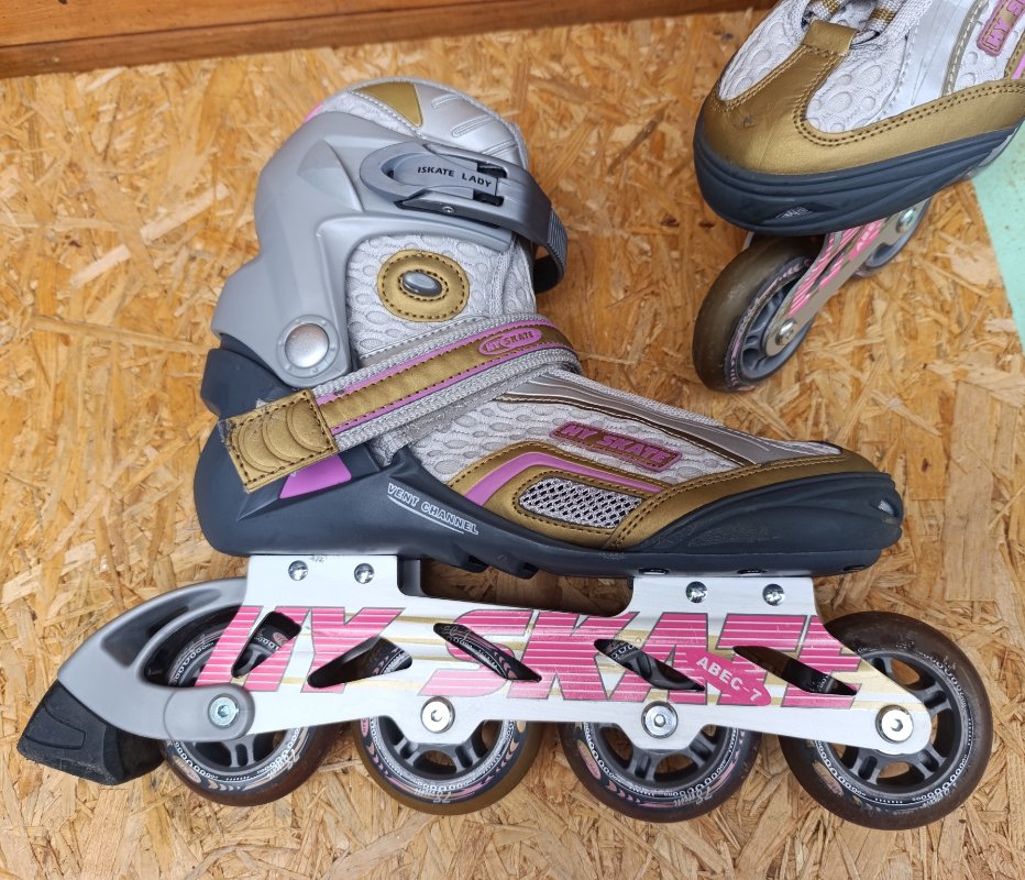 Dámské kolo KTM Trento XT - AKU rám 22