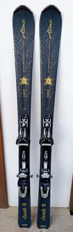 Lyže Atomic race - 140 cm