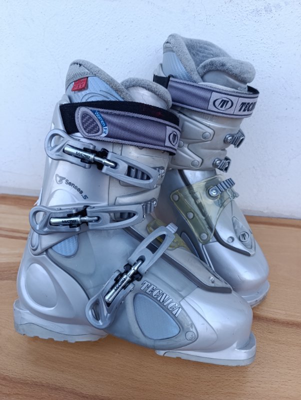 Lyžařské boty Tecnica - velikost 39